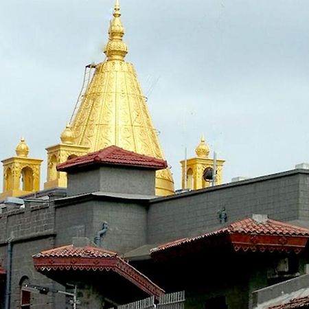 Sai Vasant Vihar Hotell Shirdi Exteriör bild